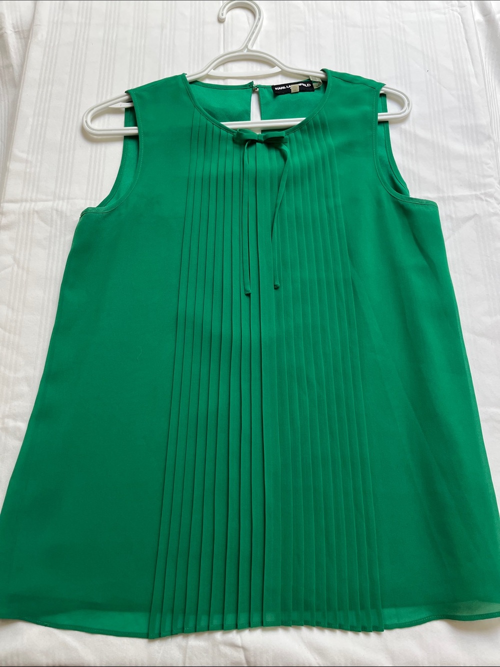 Karl Lagerfeld Green Pleated Front Tie Neck Sleeveless Blouse XS